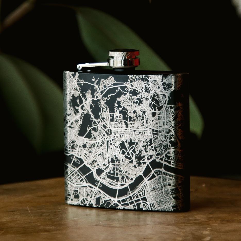 Custer State Park - South Dakota Map Hip Flask in Matte Black